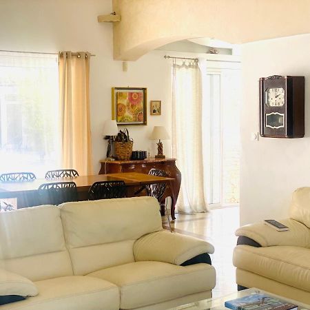 Villa Nîmes Exteriér fotografie