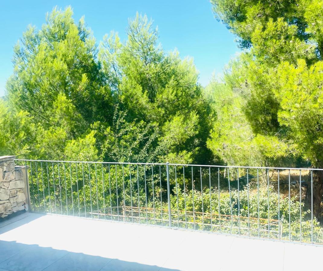 Villa Nîmes Exteriér fotografie
